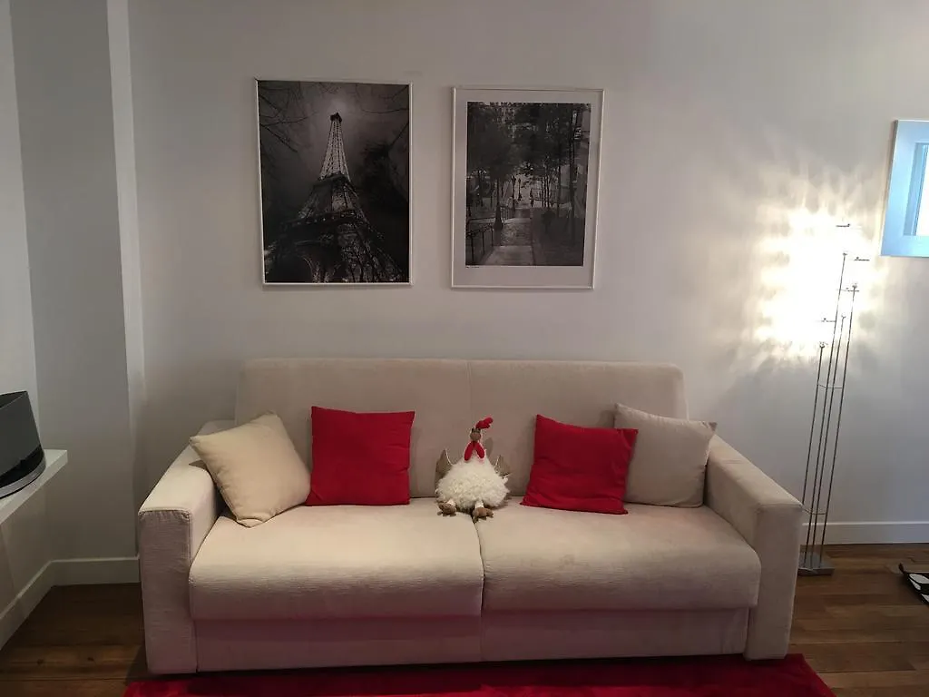 Apartment Le Petit Montmartre